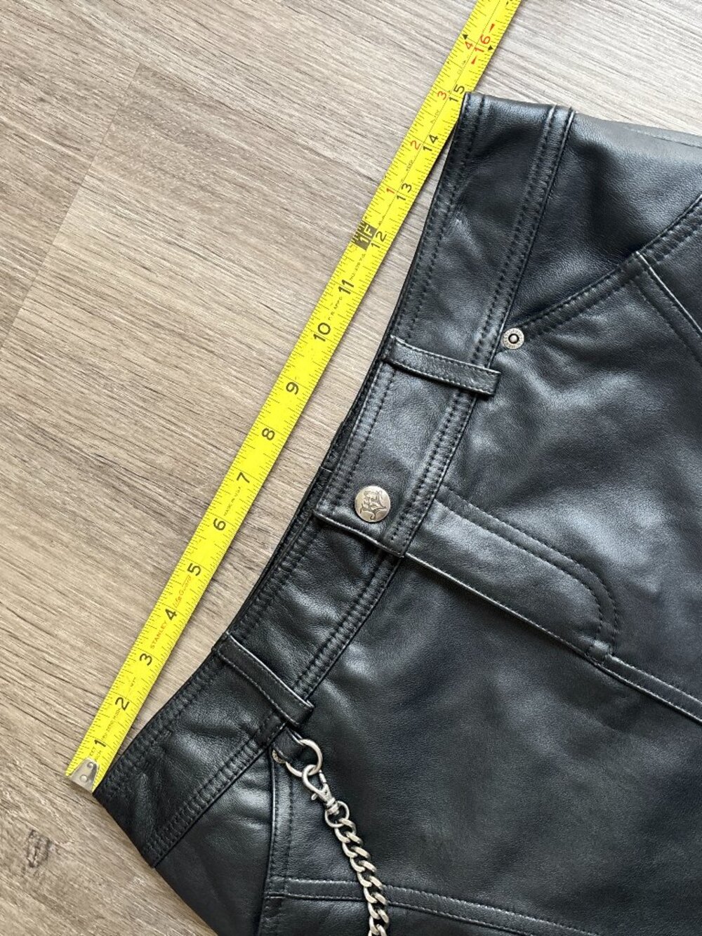 Harley Davidson Vintage YTK Leather Mini Skirt Size 2 - Picture 4 of 10